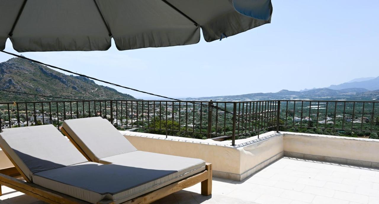 Villa Athina - Irene Country House Ιεράπετρα Εξωτερικό φωτογραφία